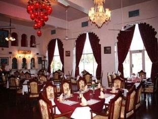 Pichola 3*